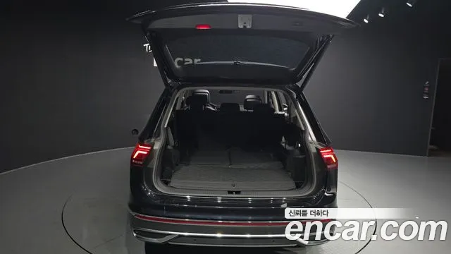 Volkswagen Tiguan Allspace 2022 thumb 3