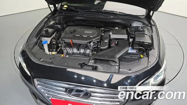 Hyundai Grandeur 2017 thumb 6