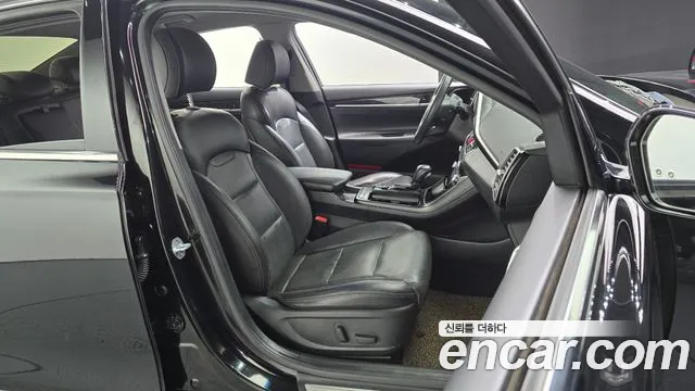 Hyundai Grandeur 2017 thumb 11