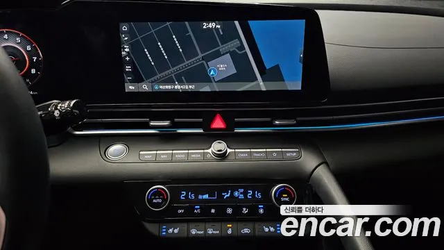 Hyundai Elantra 2025 thumb 6