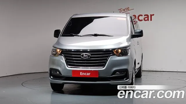 Hyundai Staria 2018 thumb 2