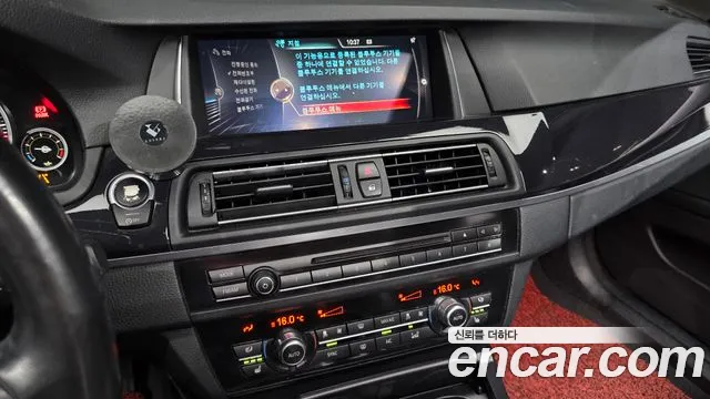 BMW 5 серии 2016 thumb 11