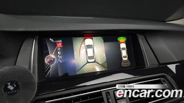 BMW 5 серии 2016 thumb 7