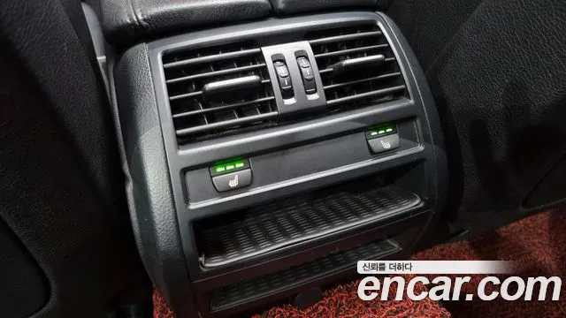 BMW 5 серии 2016 thumb 9