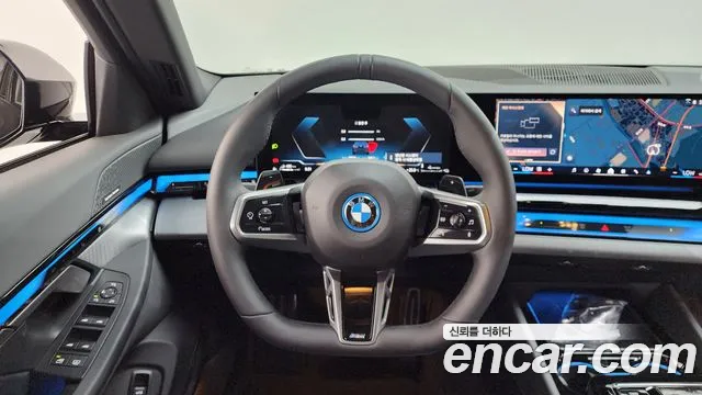 BMW 5 серии 2025 thumb 8