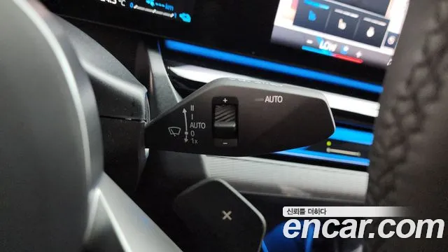 BMW 5 серии 2025 thumb 6