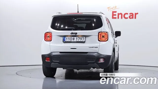 Jeep Renegade 2023 thumb 4