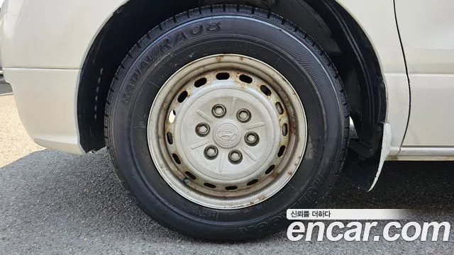 Hyundai Staria 2009 thumb 9