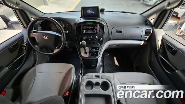 Hyundai Staria 2009 thumb 4