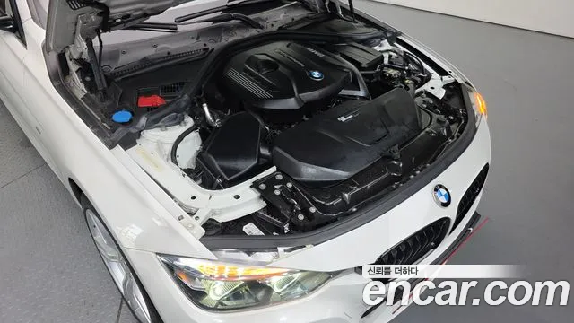 BMW 3 серии 2018 thumb 12
