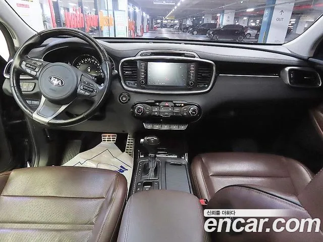 Kia Sorento 2017 thumb 6