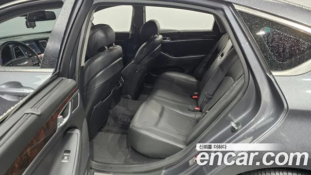 Hyundai Genesis 2016 thumb 12