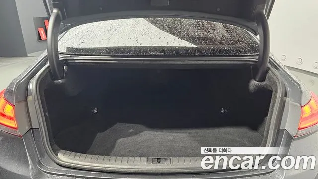 Hyundai Genesis 2016 thumb 5