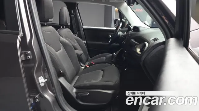 Jeep Renegade 2017 thumb 2