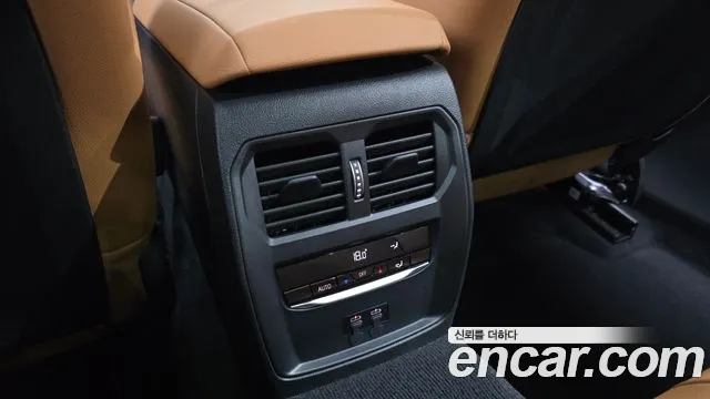 BMW 3 серии 2024 thumb 5