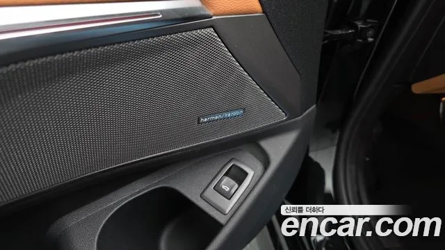 BMW 3 серии 2024 thumb 10