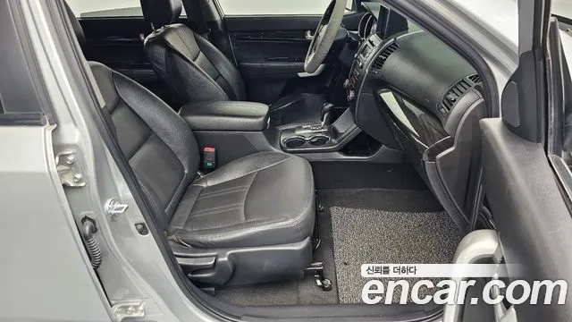 Kia Sorento 2011 thumb 8
