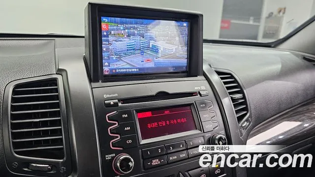 Kia Sorento 2011 thumb 11