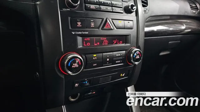 Kia Sorento 2011 thumb 12
