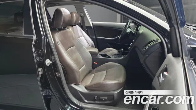 Kia K5 2015 thumb 12