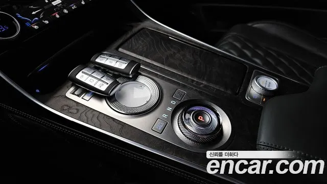 Genesis GV80 2021 thumb 12