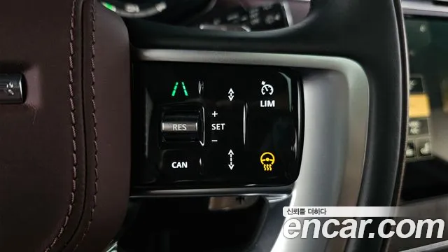 Land Rover Range Rover 2025 thumb 10