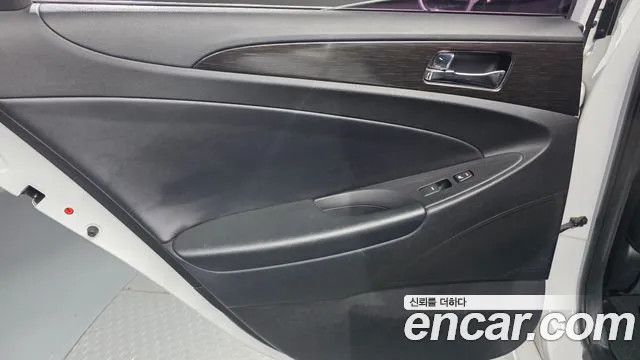 Hyundai Sonata 2013 thumb 3