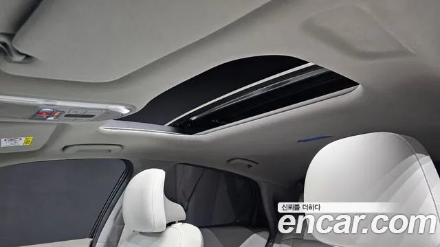 Hyundai Ioniq6 2023 thumb 10