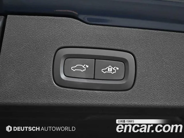 Volvo V60 Cross Country 2022 thumb 10