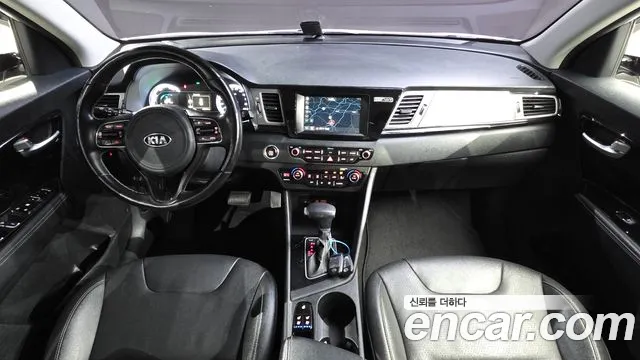 Kia Niro 2016 thumb 7