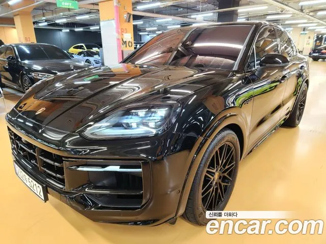 Porsche Cayenne 2025 thumb 6