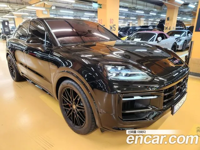 Porsche Cayenne 2025 thumb 2
