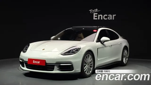 Porsche Panamera 2018 thumb 5