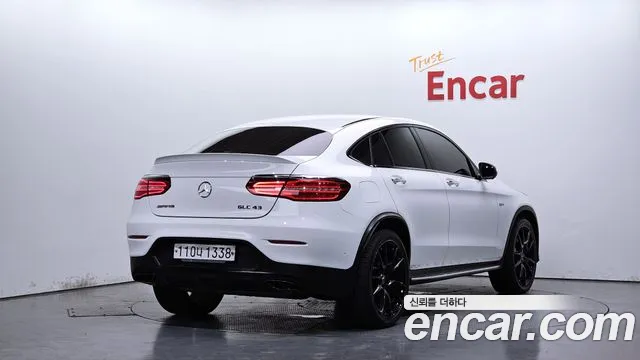 Mercedes-Benz GLC 2019 thumb 2