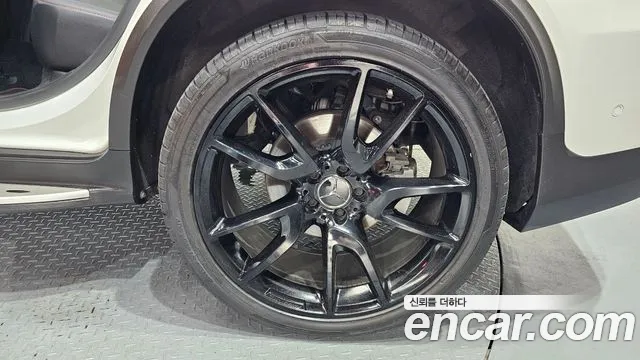 Mercedes-Benz GLC 2019 thumb 5