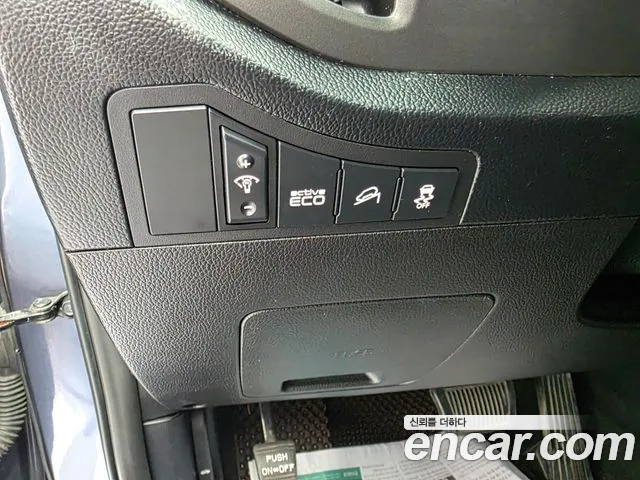 Kia Sportage 2011 thumb 11
