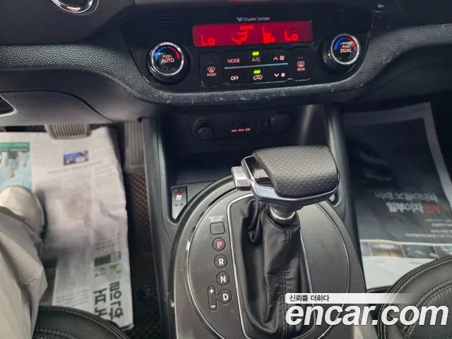 Kia Sportage 2011 thumb 2