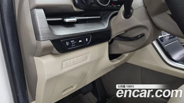 Kia Carnival 2020 thumb 7