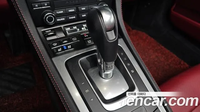 Porsche 718 Boxster 2017 thumb 11