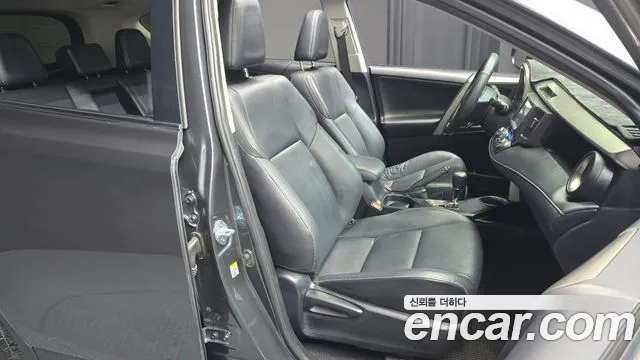 Toyota RAV4 2015 thumb 4