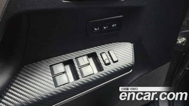 Toyota RAV4 2015 thumb 8
