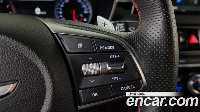 Genesis G70 2019 thumb 12