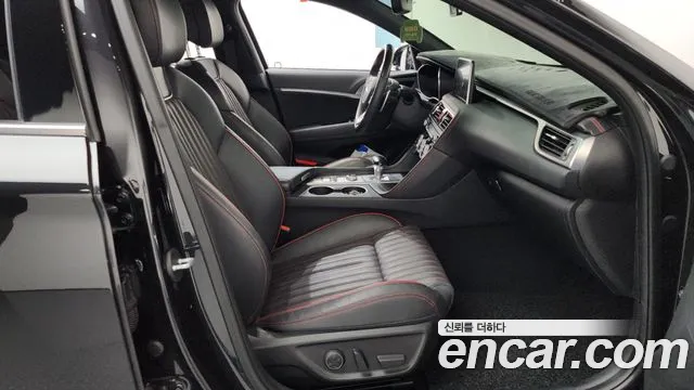 Genesis G70 2019 thumb 7
