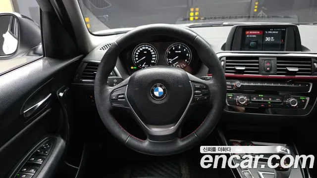 BMW 1 серии 2018 thumb 6