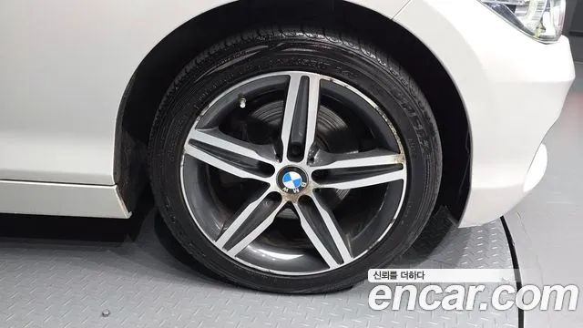 BMW 1 серии 2018 thumb 4