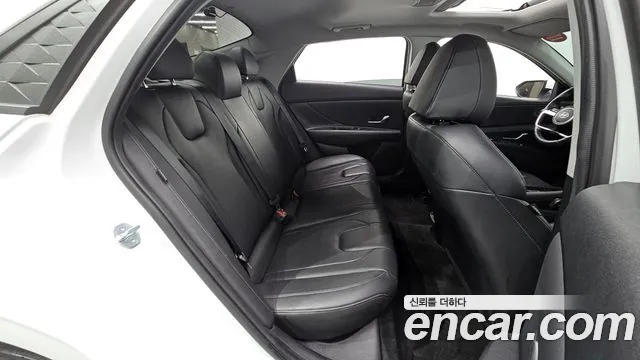 Hyundai Elantra 2023 thumb 12