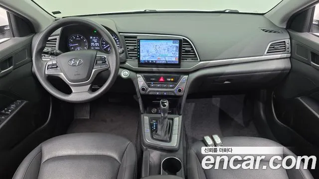 Hyundai AD 2016 thumb 2