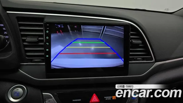 Hyundai AD 2016 thumb 12