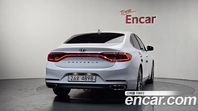 Hyundai Grandeur 2018 thumb 9