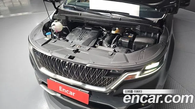 Kia Carnival 2023 thumb 6